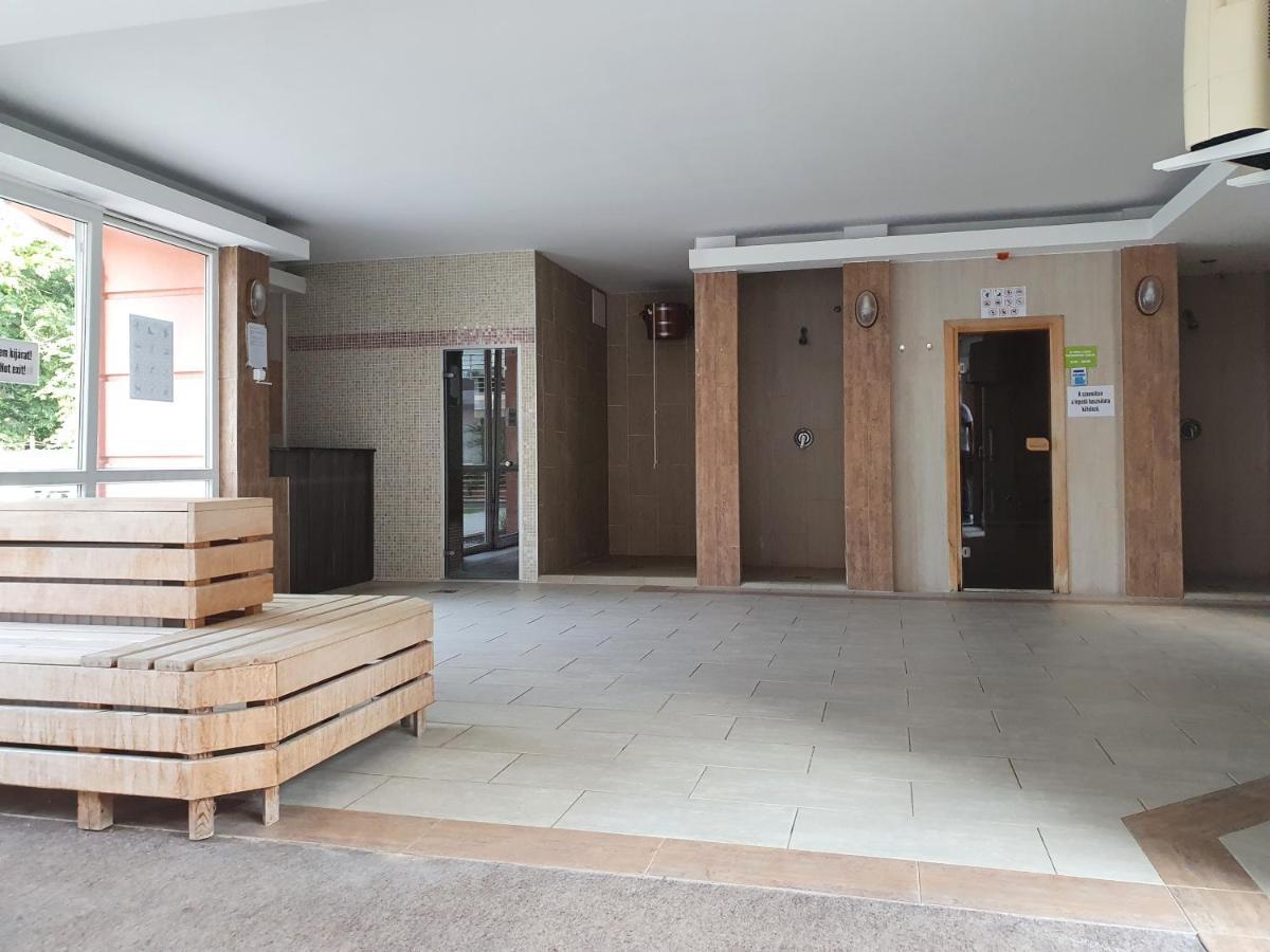 Panorama Lux Wellness Apartman Hajduszoboszlo Exterior photo